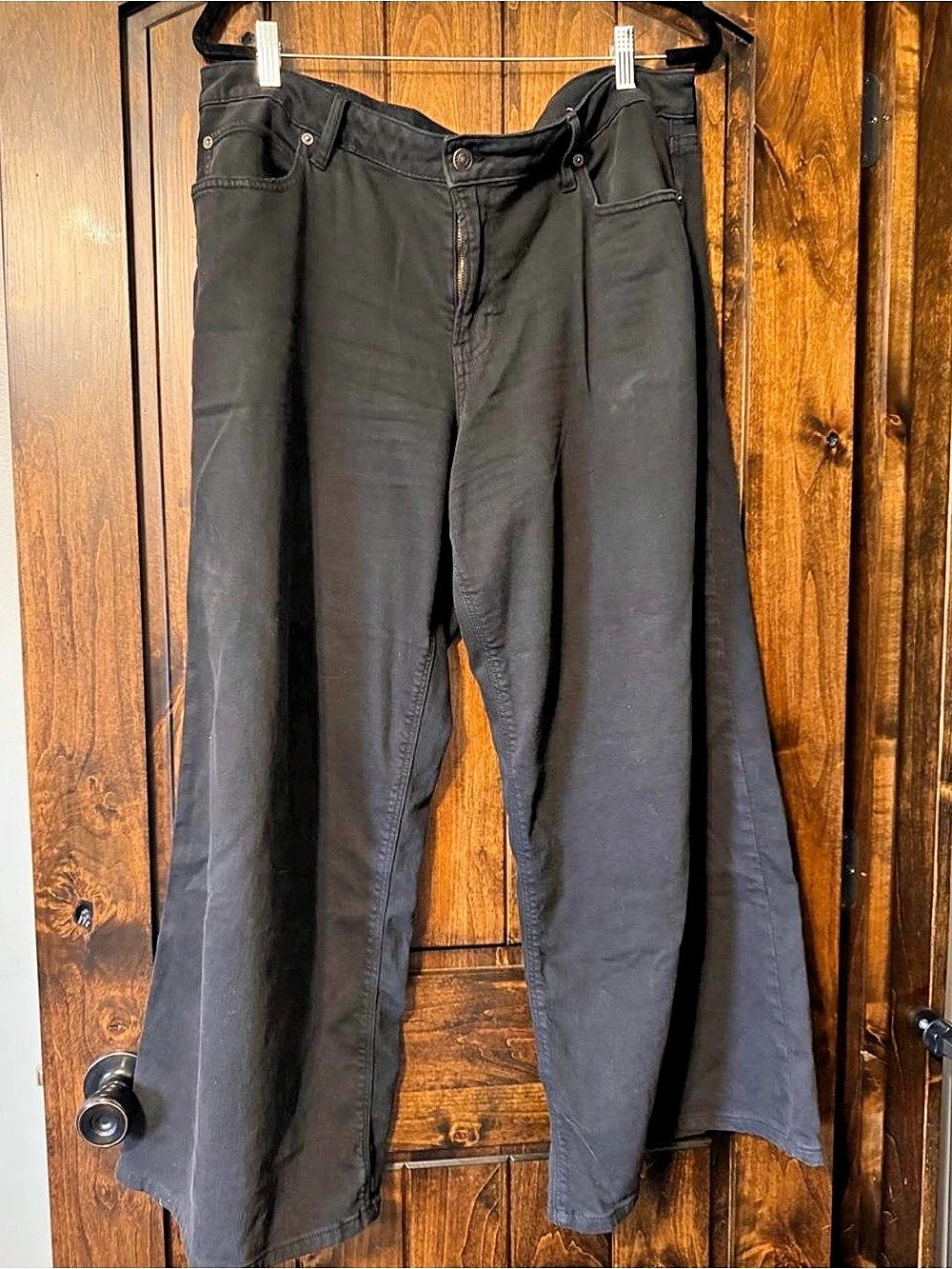 American Eagle Outfitters AE Super High-Waisted Baggy Wide-Leg Jean Jeans Black